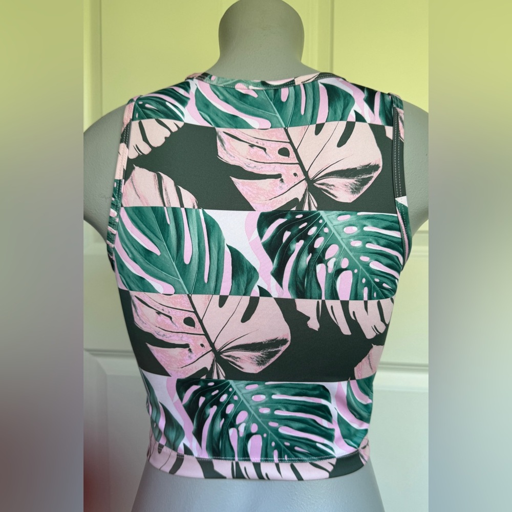 Nike Dri-FIT Pink and Green Leaf Top - Picture 7 of 8